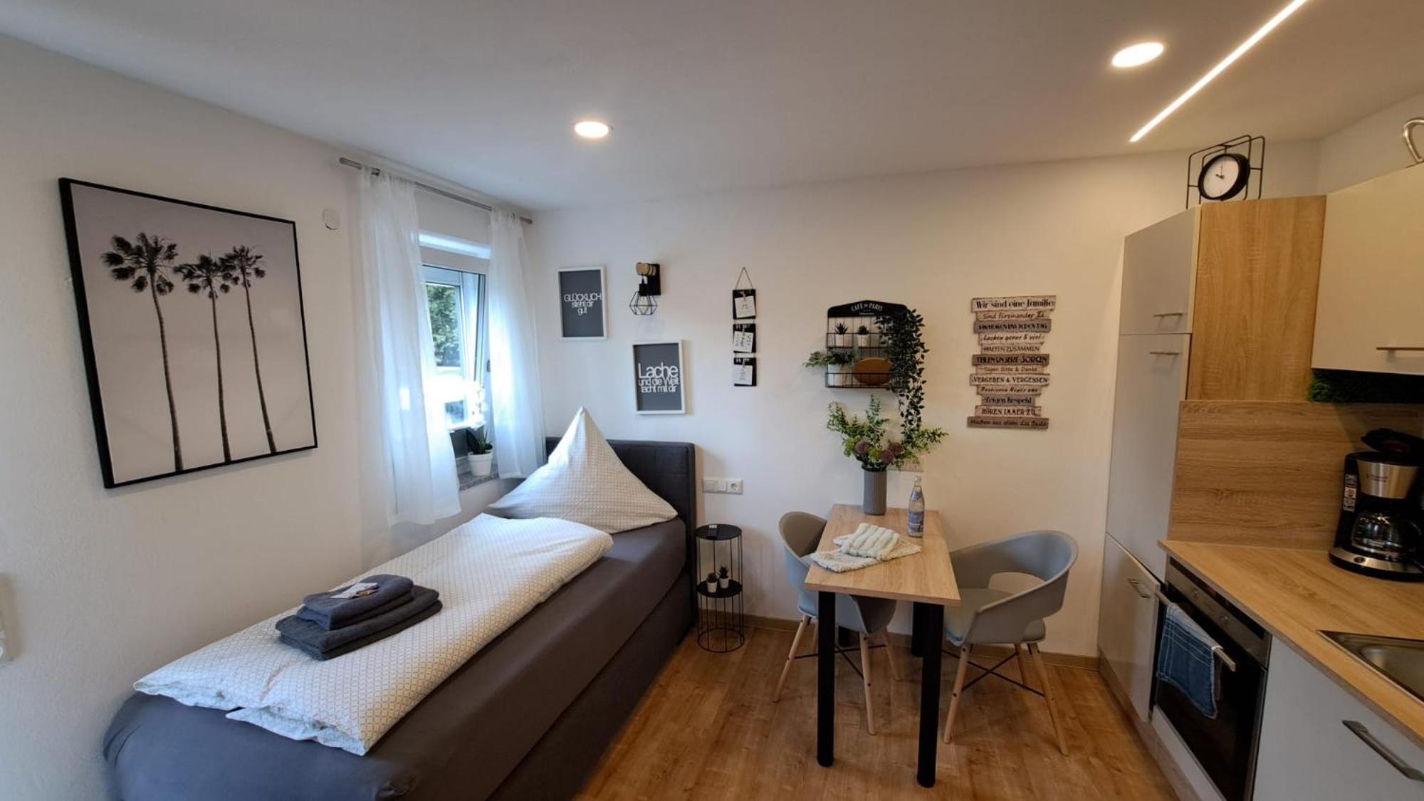 Appartment-Ferienwohnung Mit Kueche, Bad, Kostenlos Wlan, Modern Eingerichtet Roding Cameră foto