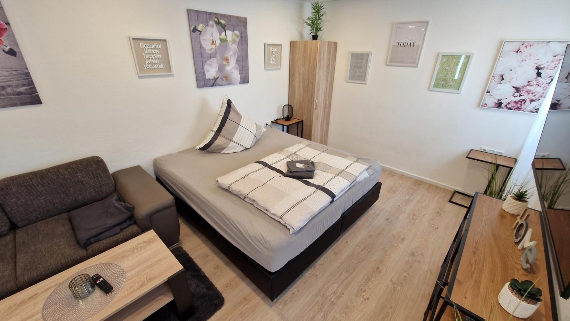 Appartment-Ferienwohnung Mit Kueche, Bad, Kostenlos Wlan, Modern Eingerichtet Roding Cameră foto