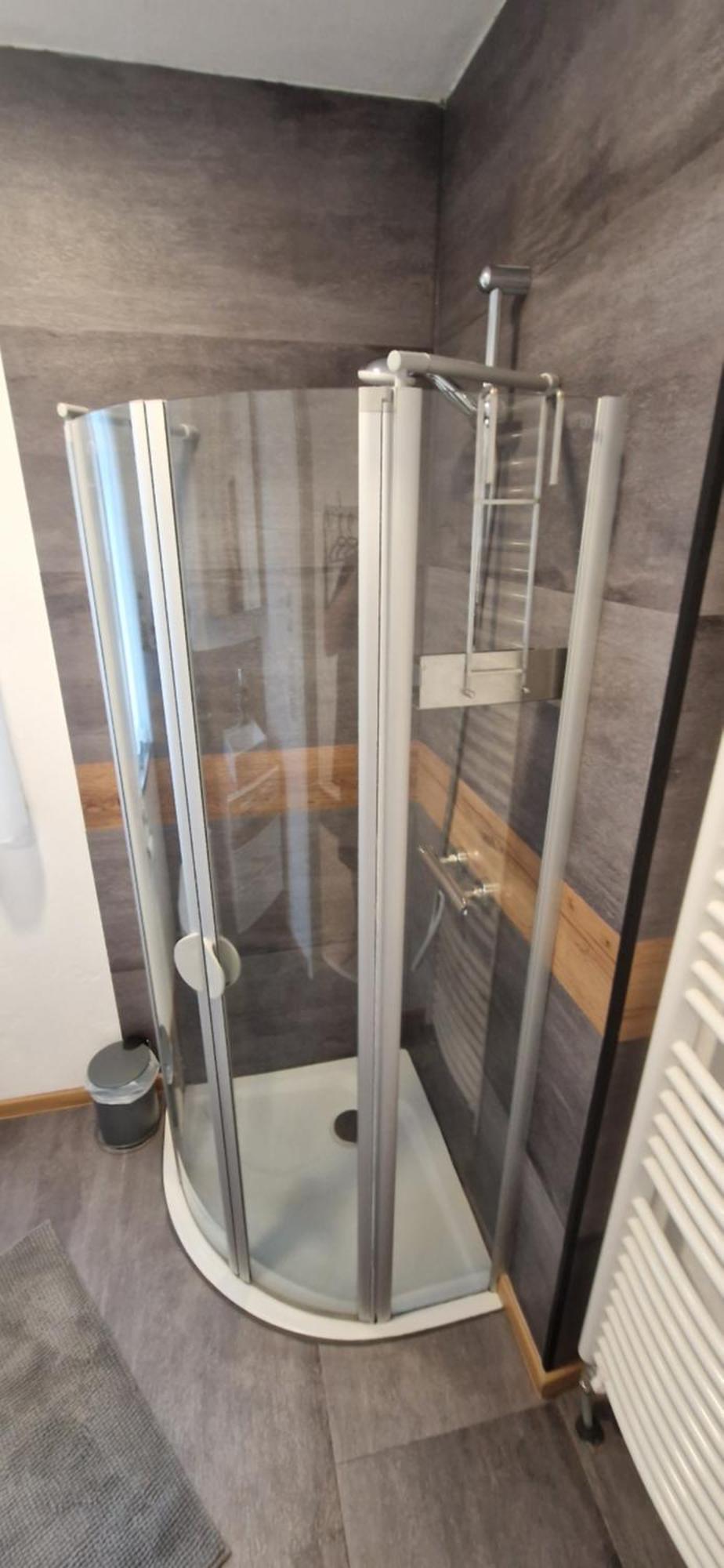 Appartment-Ferienwohnung Mit Kueche, Bad, Kostenlos Wlan, Modern Eingerichtet Roding Exterior foto