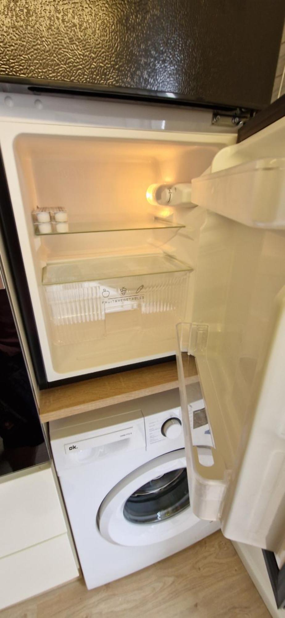 Appartment-Ferienwohnung Mit Kueche, Bad, Kostenlos Wlan, Modern Eingerichtet Roding Exterior foto